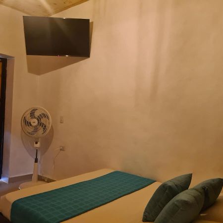 Hotel Alcazar Real Utica Dış mekan fotoğraf