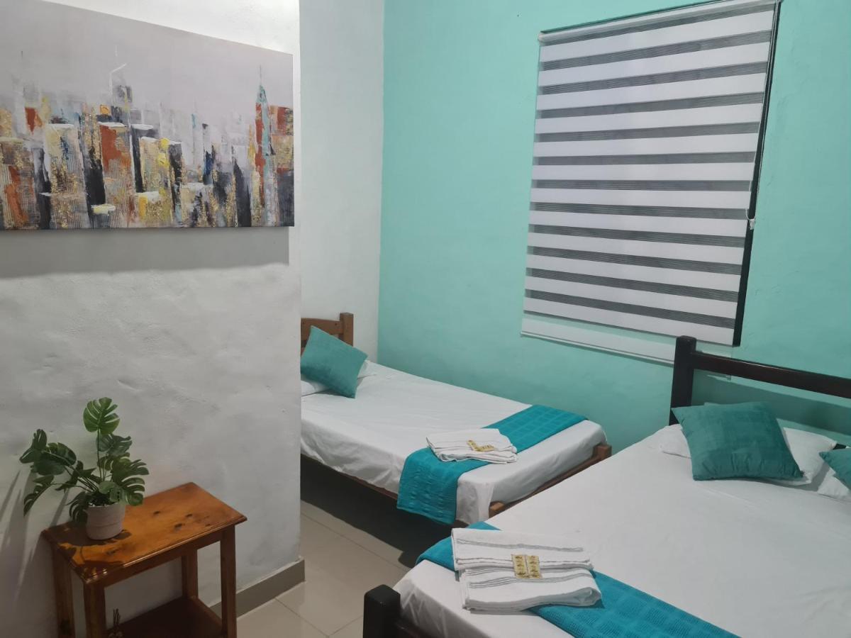 Hotel Alcazar Real Utica Dış mekan fotoğraf