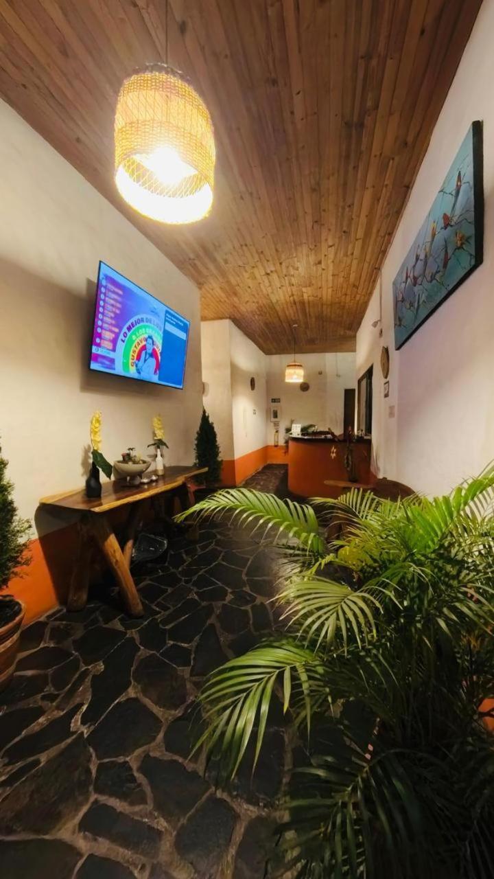 Hotel Alcazar Real Utica Dış mekan fotoğraf